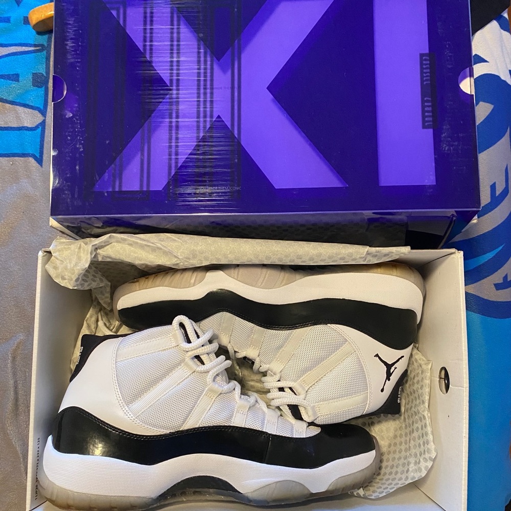Jordan 11 Concord